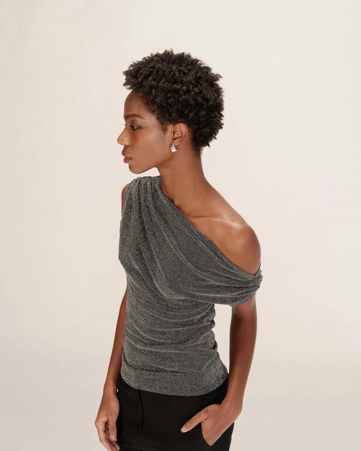 Top asymétrique argenté