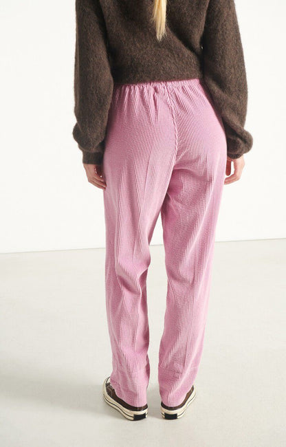 Pantalon en velours rose